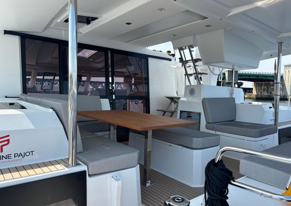 Fountaine-pajot ASTREA-42 image