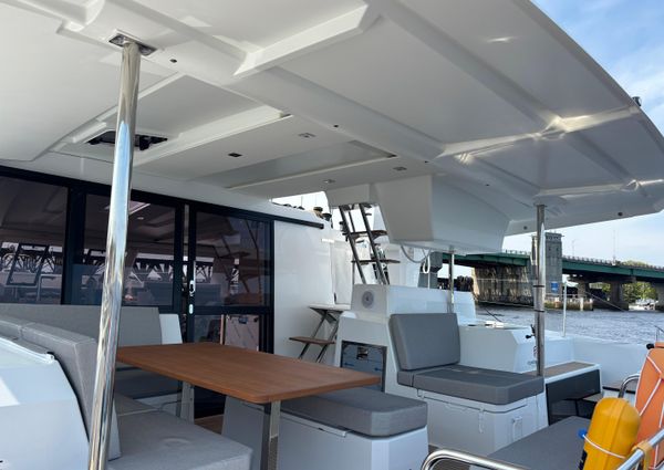 Fountaine-pajot ASTREA-42 image