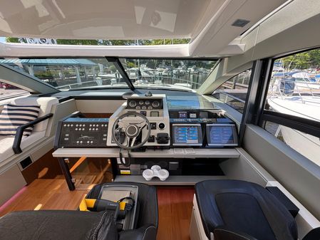 Fairline 58 GT image