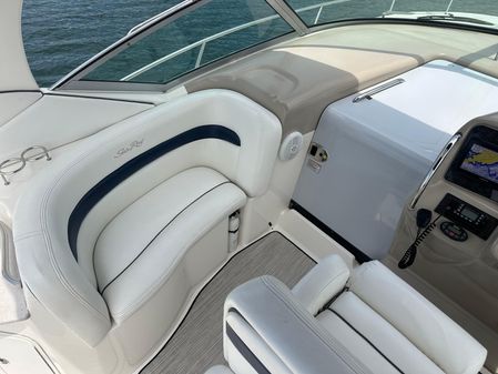 Sea Ray 320 Sundancer image