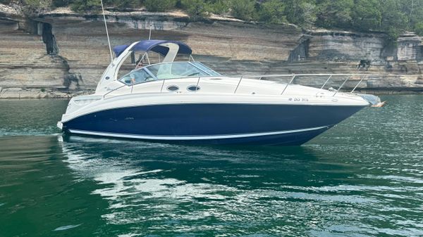 Sea Ray 320 Sundancer 