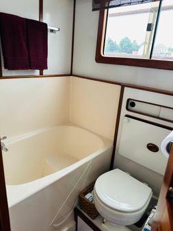 Hershine AFT-CABIN image