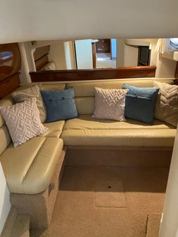 Sea Ray 390 Sundancer image