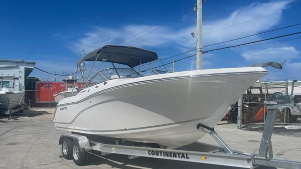 Sea Fox 226 Traveler