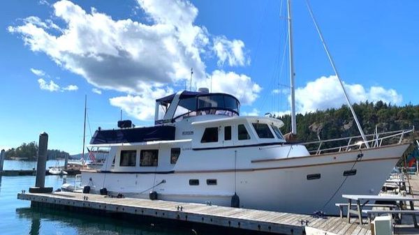 DeFever 50 Pilothouse