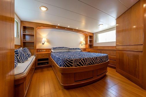 Feadship CARAVELLE 23 image