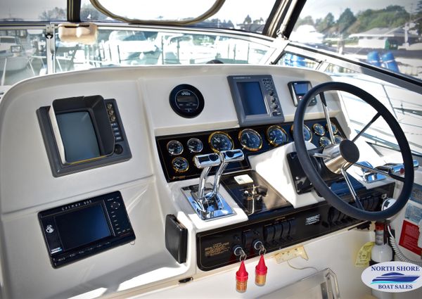 Cruisers-yachts 3575-EXPRESS image