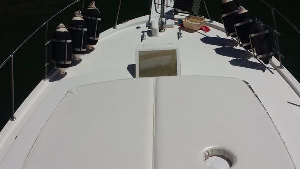 Uniflite Aft Cabin image