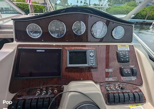 Sea Ray 330 Sundancer image