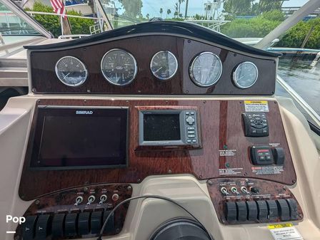 Sea Ray 330 Sundancer image