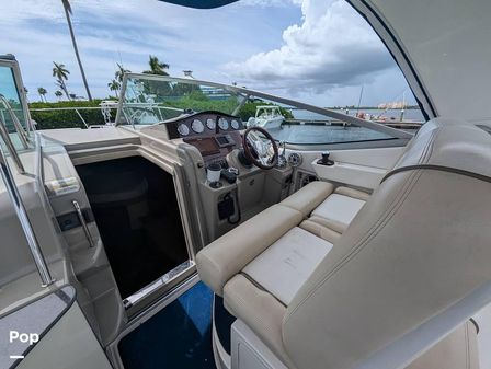 Sea Ray 330 Sundancer image