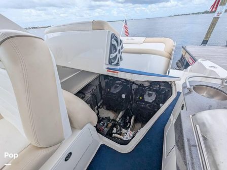 Sea Ray 330 Sundancer image