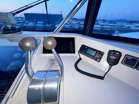 Offshore Yachts 52 Sedan image