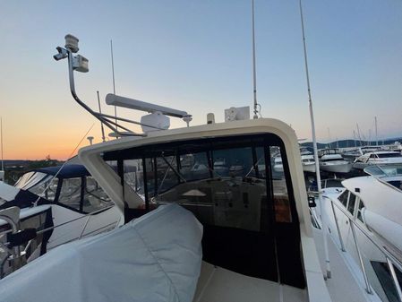 Offshore Yachts 52 Sedan image