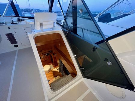 Offshore Yachts 52 Sedan image
