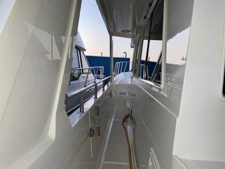 Offshore Yachts 52 Sedan image