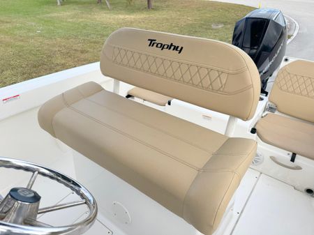 Bayliner TROPHY-T22CC image