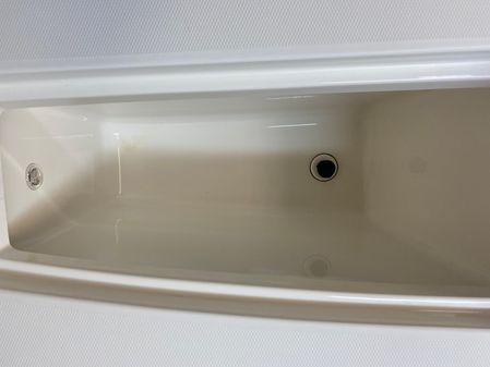 Regulator 28 image