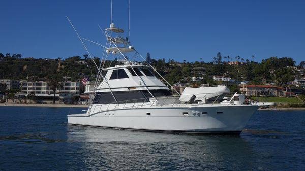 Hatteras 60 Convertible 