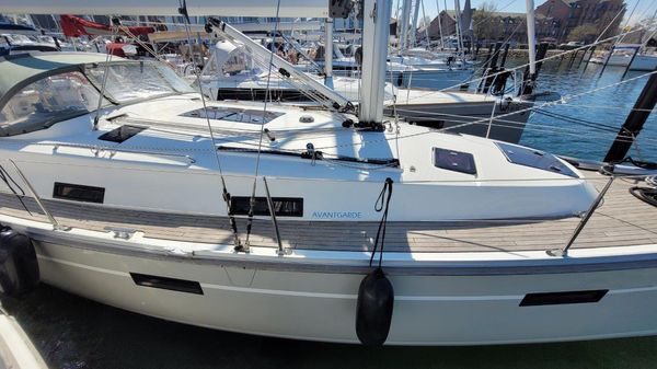 Bavaria Cruiser 36