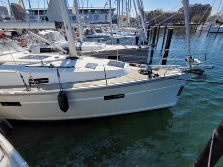 Bavaria Cruiser 36 image