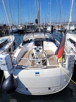 Bavaria Cruiser 36 image