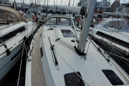 Bavaria Cruiser 36 image