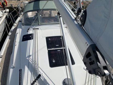 Bavaria Cruiser 36 image