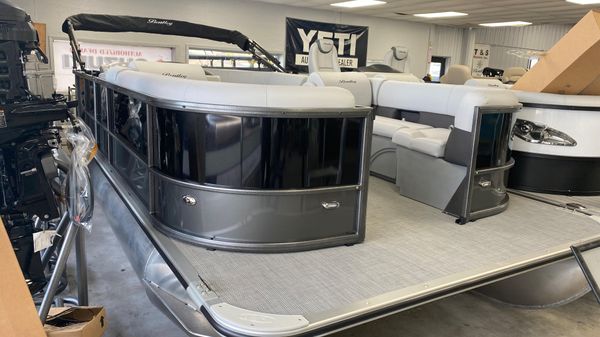Bentley Pontoons LEGACY 220 CRUISE