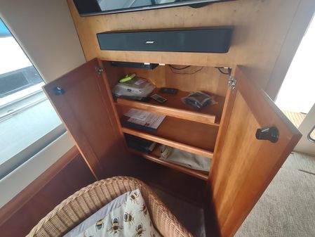 Mainship 34 Trawler image
