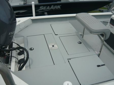 Seaark 210-BAYRUNNER image