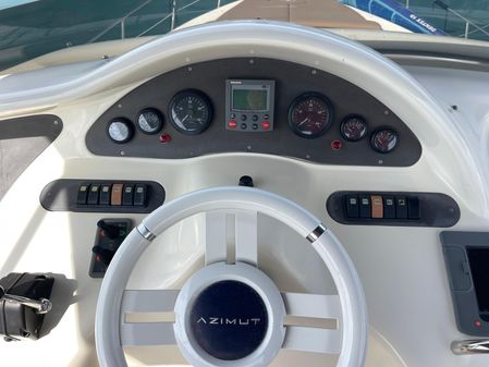 Azimut 46 image