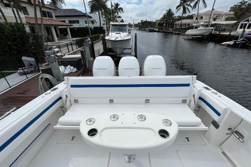 Intrepid 400 Center Console image