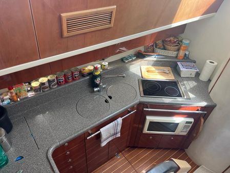 Fairline Phantom 43 image