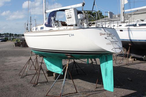 Tartan 34-2 Scheel Keel image