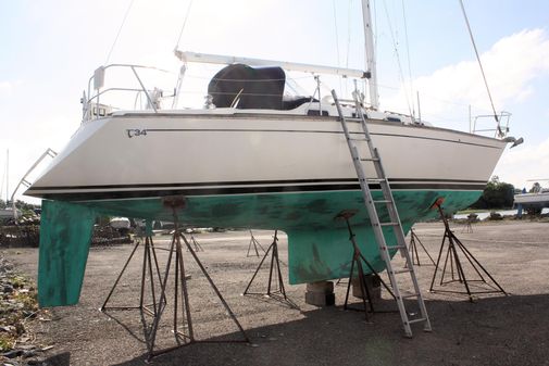 Tartan 34-2 Scheel Keel image