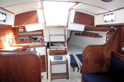 Tartan 34-2 Scheel Keel image