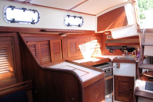 Tartan 34-2 Scheel Keel image