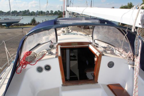 Tartan 34-2 Scheel Keel image