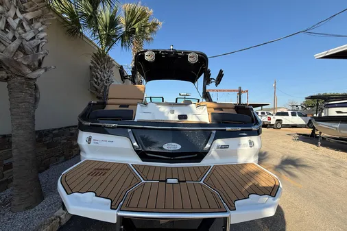 MasterCraft X22 image