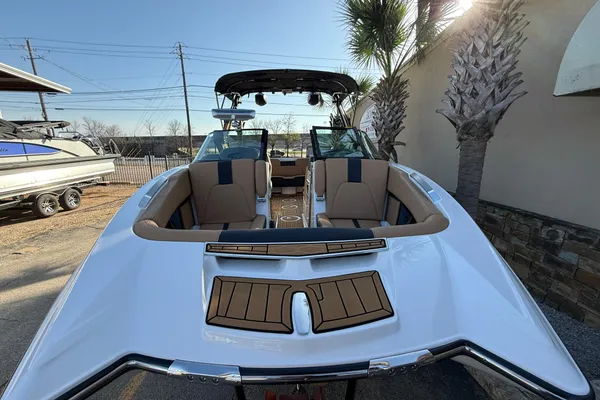 Mastercraft X22 image