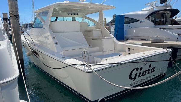 Tiara Yachts 4300 Open image