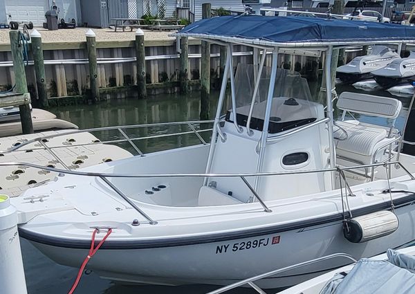 Boston-whaler 210-OUTRAGE image