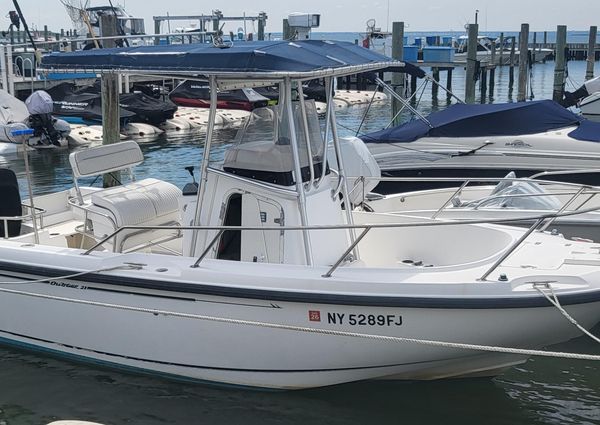 Boston-whaler 210-OUTRAGE image