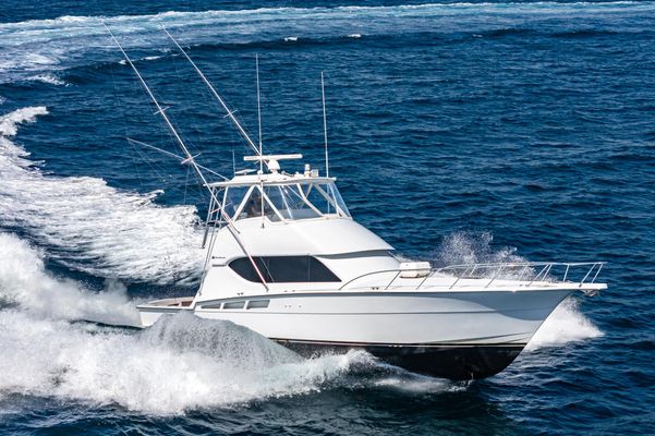 Hatteras 50 Convertible - main image