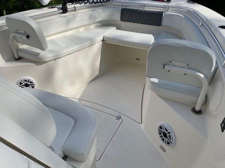 Cobia 301-CENTER-CONSOLE image