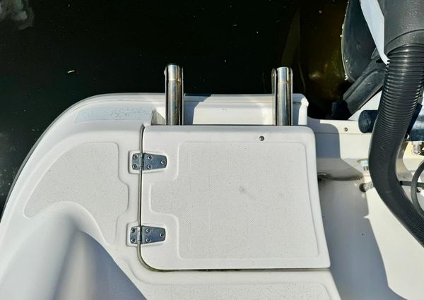 Boston Whaler 320 Outrage Cuddy Cabin image