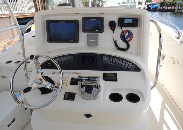 Boston Whaler 320 Outrage Cuddy Cabin image