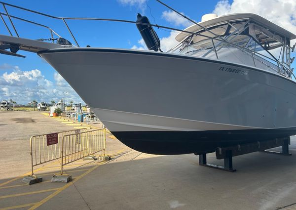 Grady-White Express 330 image