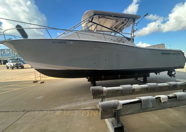 Grady-White Express 330 image